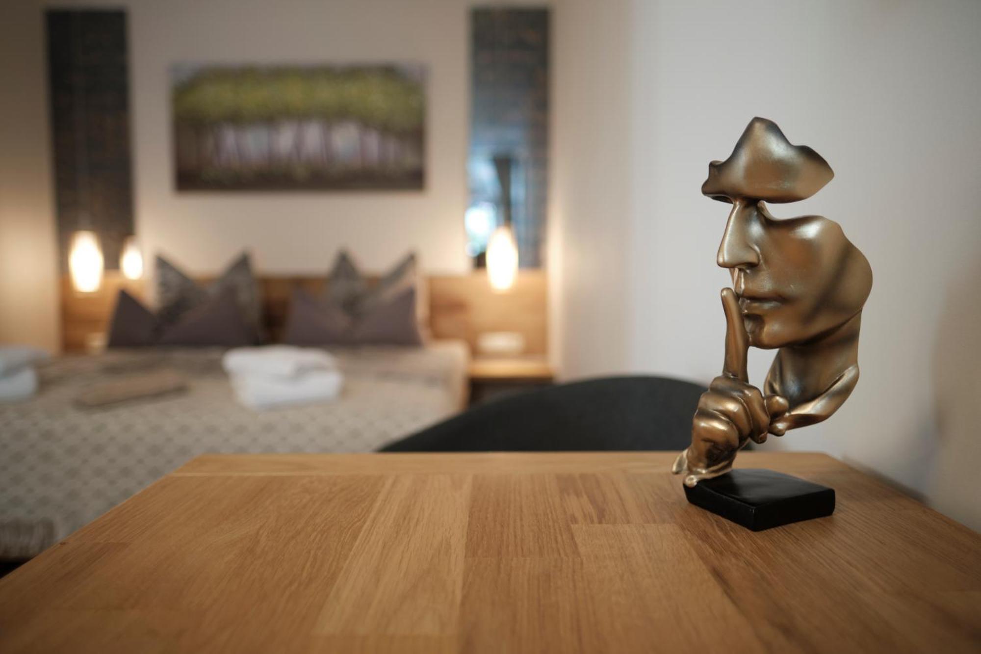Apartments Zur Alten Konditorei Schwerin  Phòng bức ảnh
